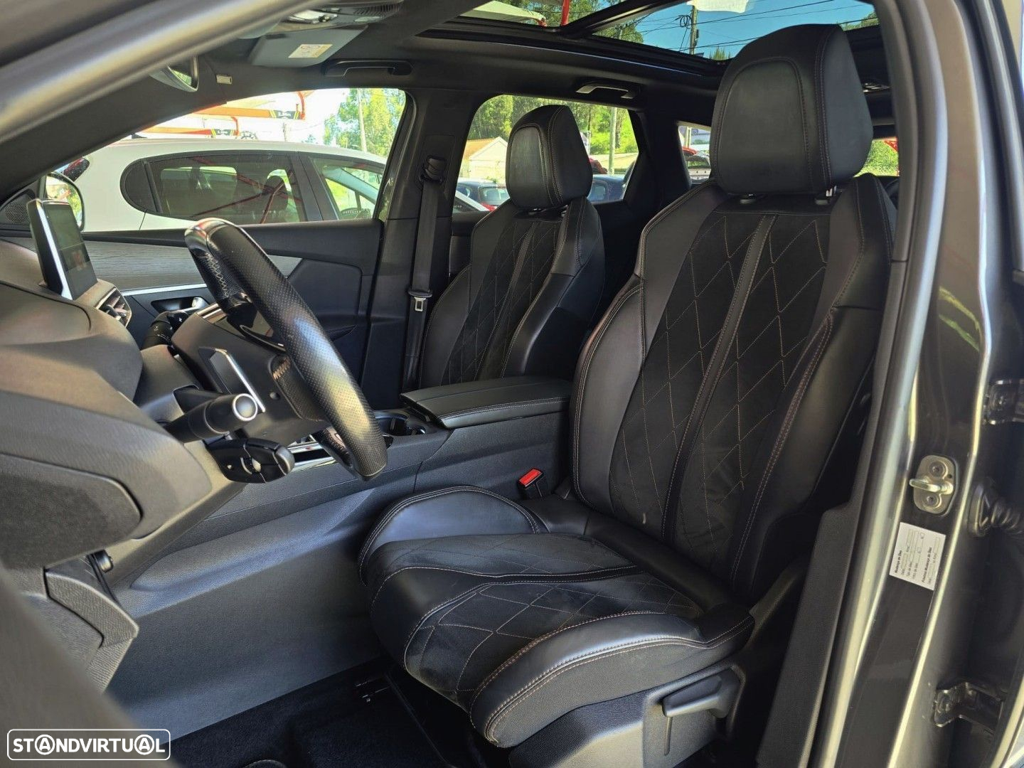 Peugeot 3008 2.0 BlueHDi GT EAT8 - 14