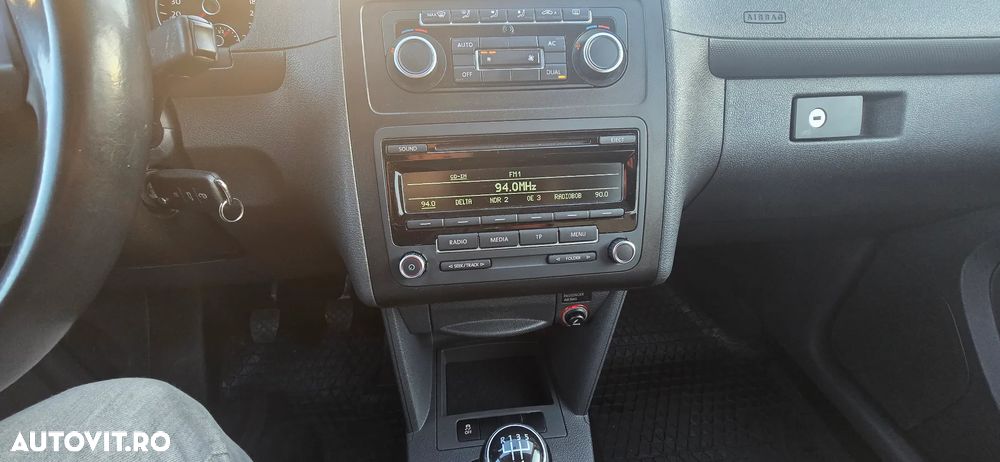 Volkswagen Caddy 1.6 (7-Si.) Edition 30 - 7