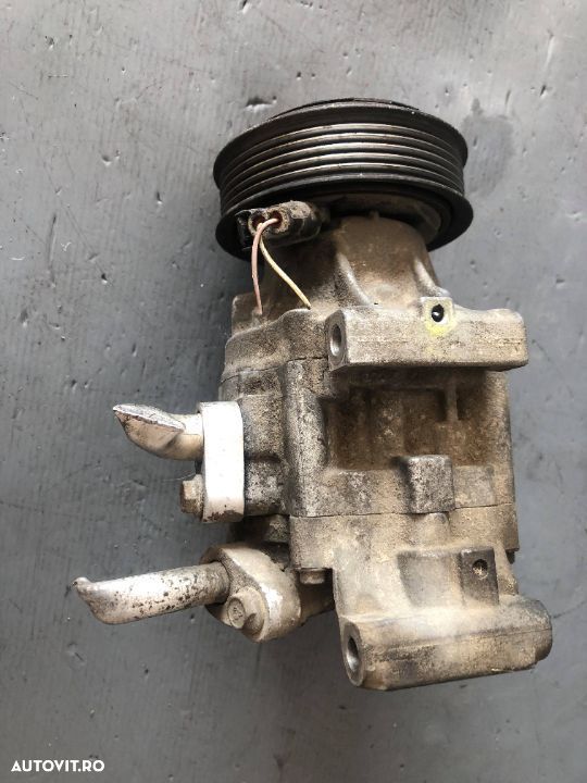 Compresor ac 1.3 multijet fiat doblo idea punto lancia ypsilon musa ford ka - 2