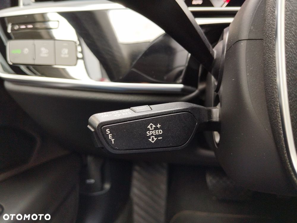 Audi A8 L 55 TFSI mHEV Quattro Tiptr - 15
