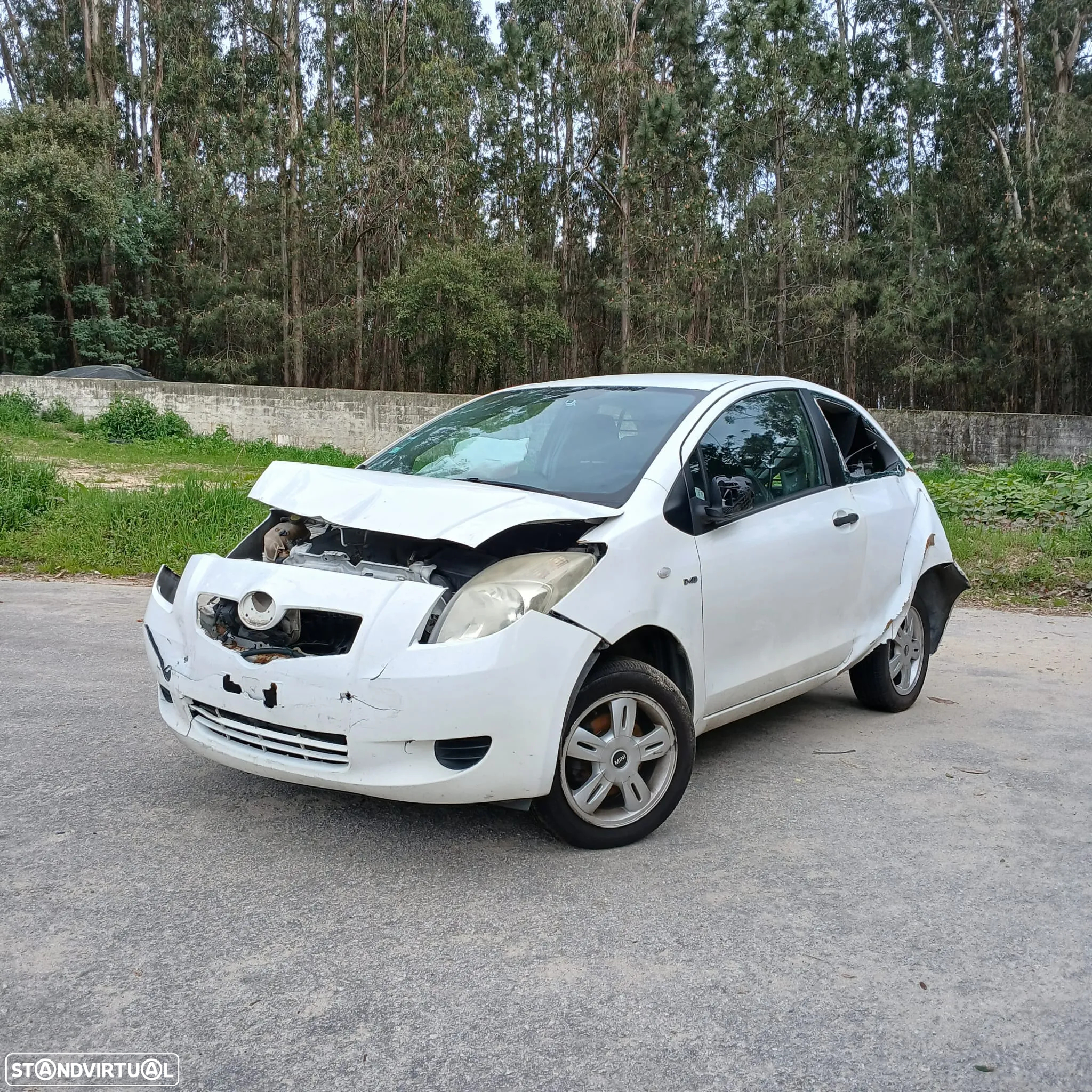 Toyota Yaris 1.4 90cv de 2008 – Peças Usadas (9778) - 2