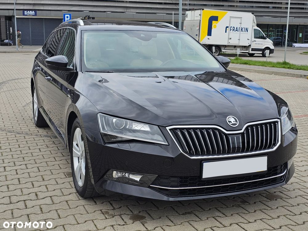 Skoda Superb 2.0 TDI 4x4 L&K DSG - 2