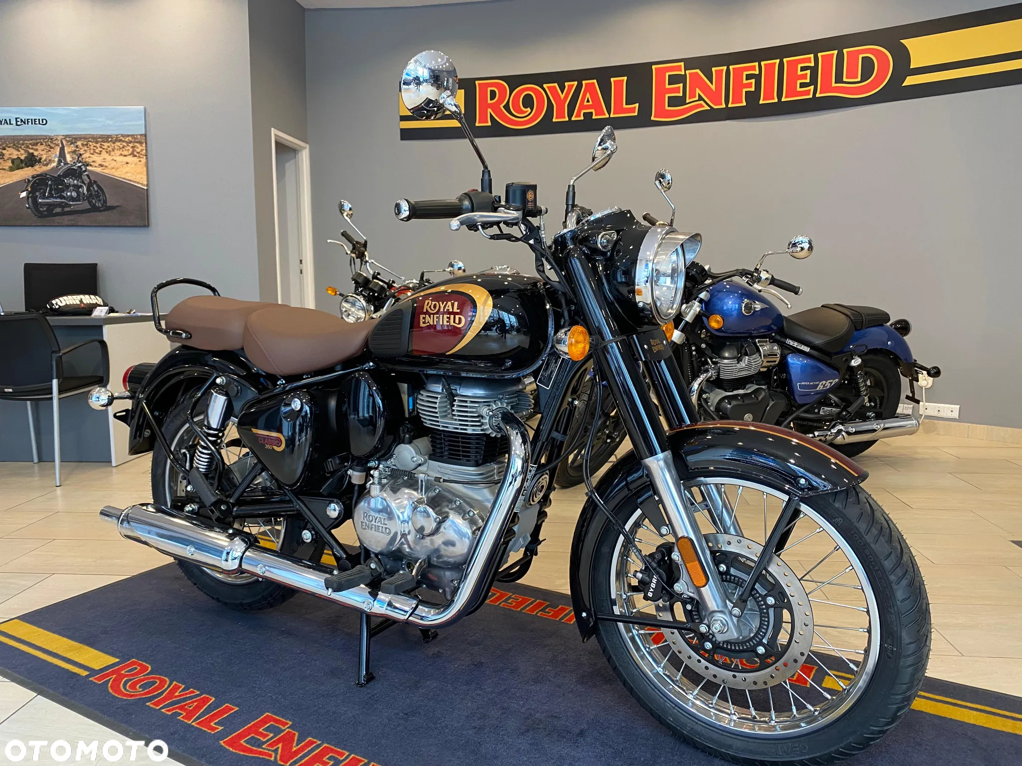 Royal Enfield Classic - 8