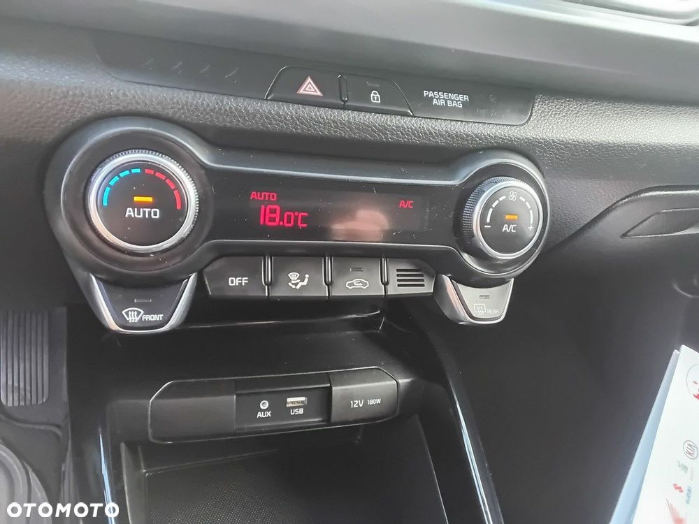 Kia Rio - 18
