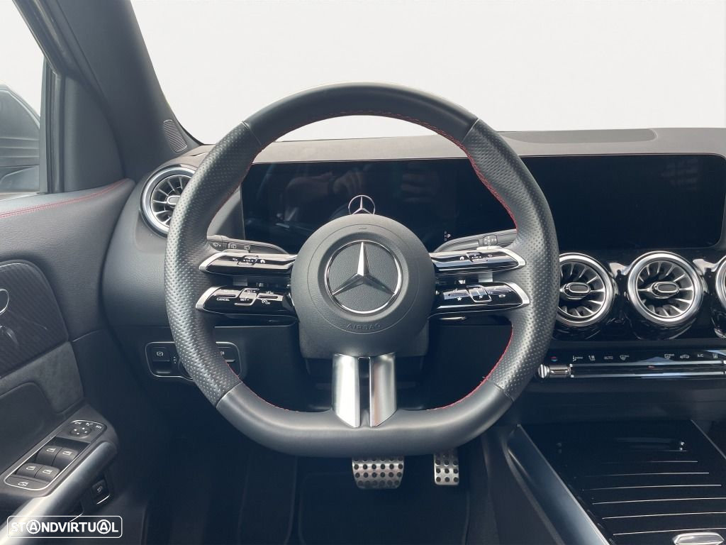 Mercedes-Benz GLA 250 e AMG Line - 10