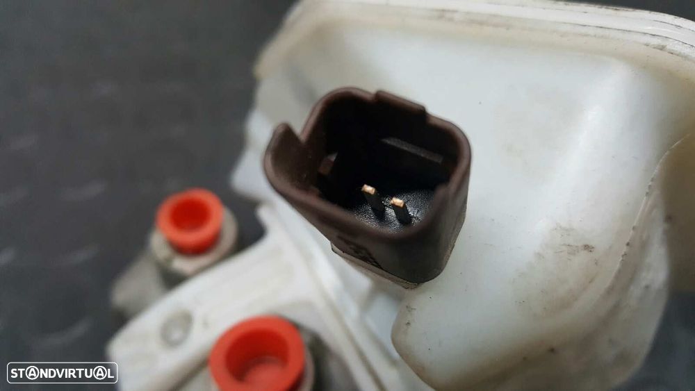 BOMBA DE TRAVÃO CITROEN C4 BERLINA COOL - 10