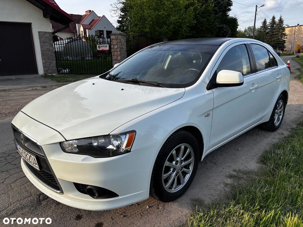 Mitsubishi Lancer 1.6 Invite - 4