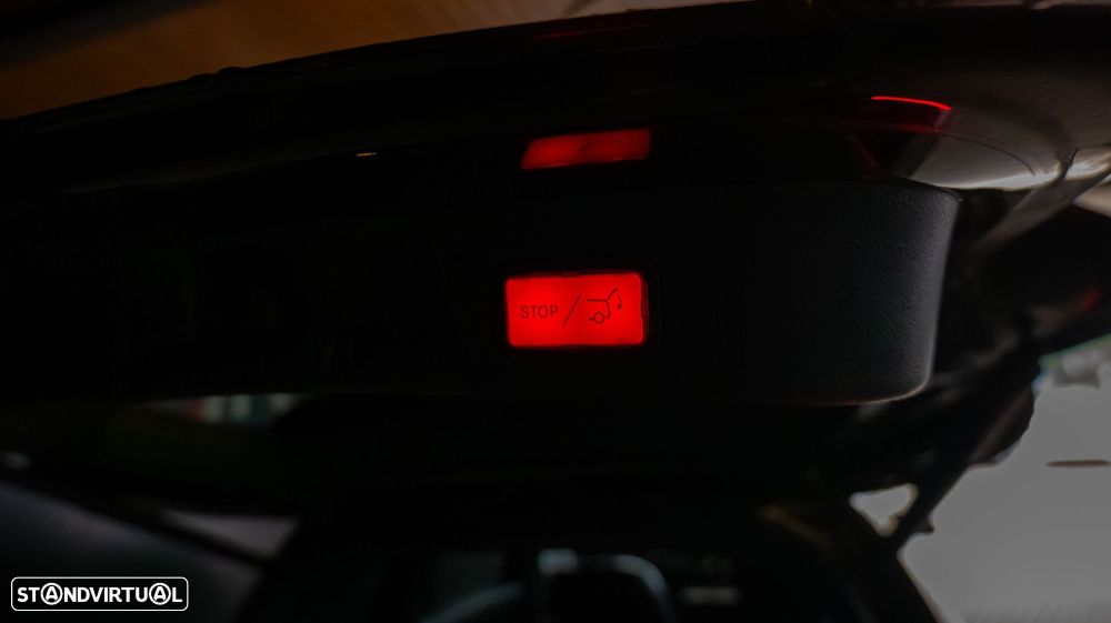 Mercedes-Benz GLB 180 d Progressive - 10