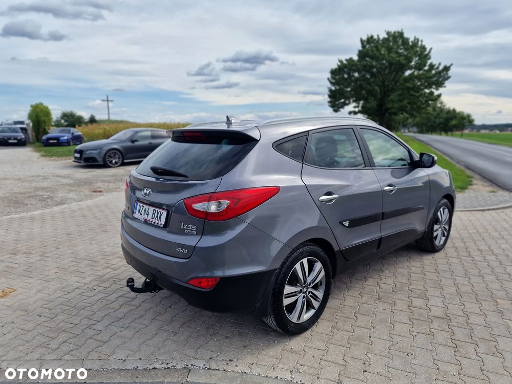 Hyundai ix35 2.0 CRDi 4WD Premium - 9