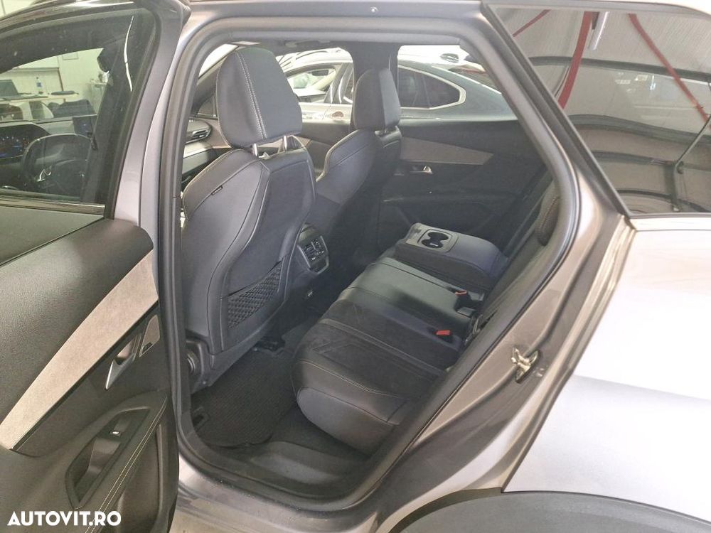 Peugeot 3008 1.6 PureTech S&S EAT8 GT - 12