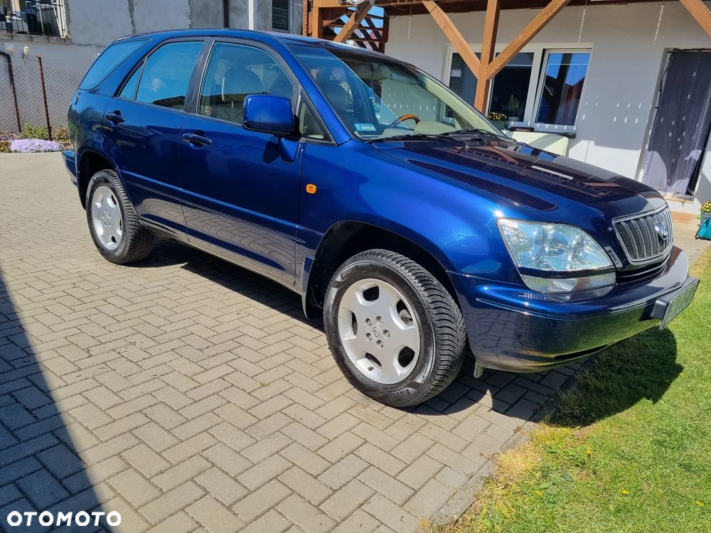 Lexus RX - 12