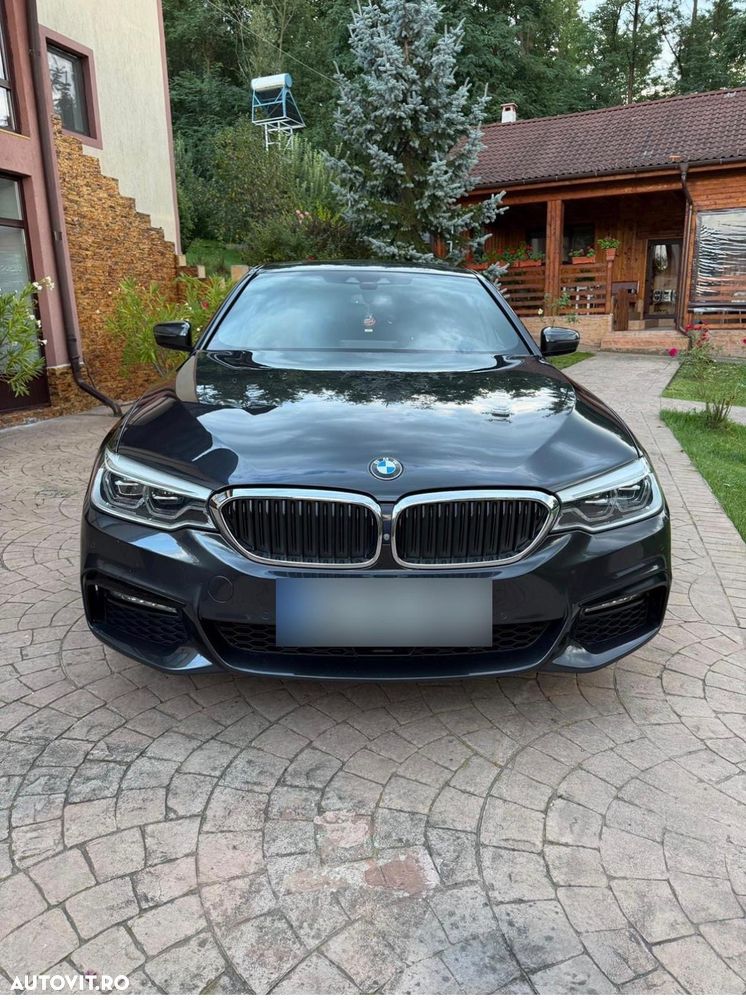 BMW Seria 5 530d xDrive AT - 2