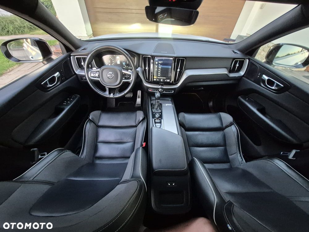 Volvo XC 60 - 22