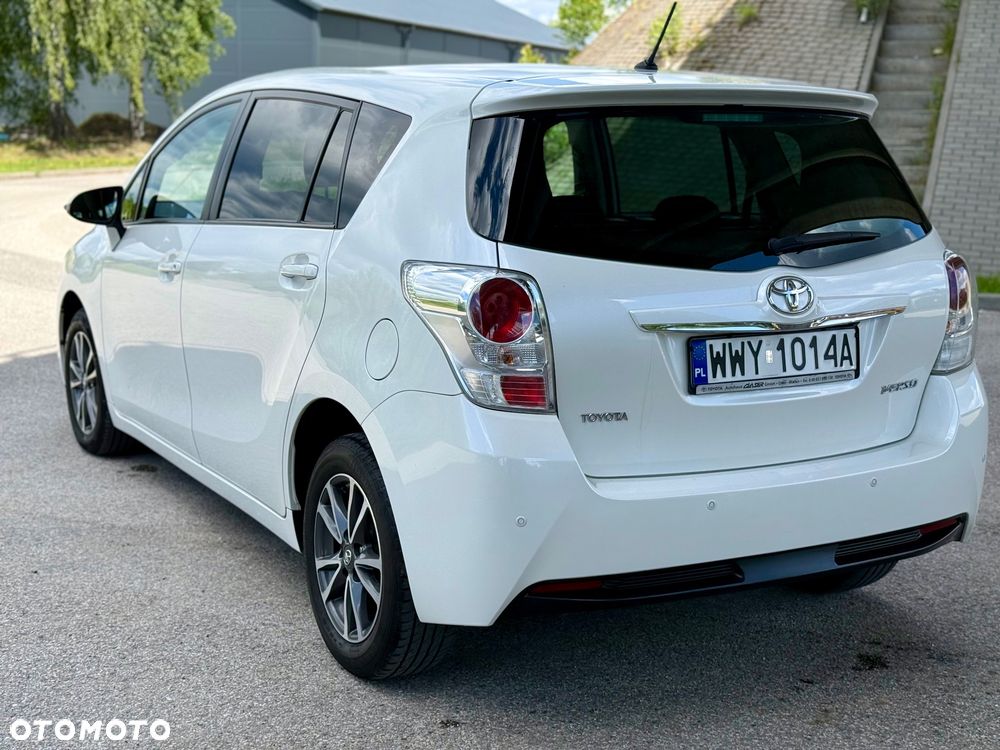Toyota Verso 1.8 5-Sitzer Comfort - 4