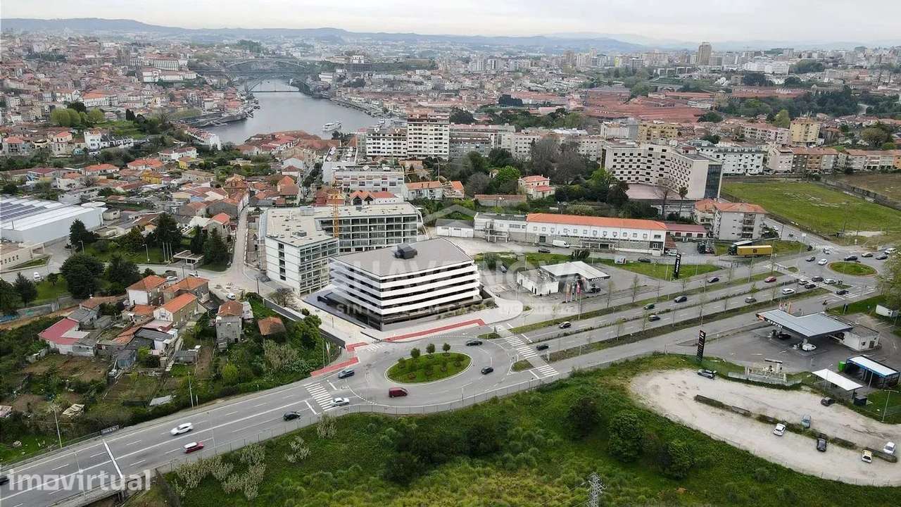 APARTAMENTO T1 - VILA NOVA DE GAIA - Grande imagem: 4/13