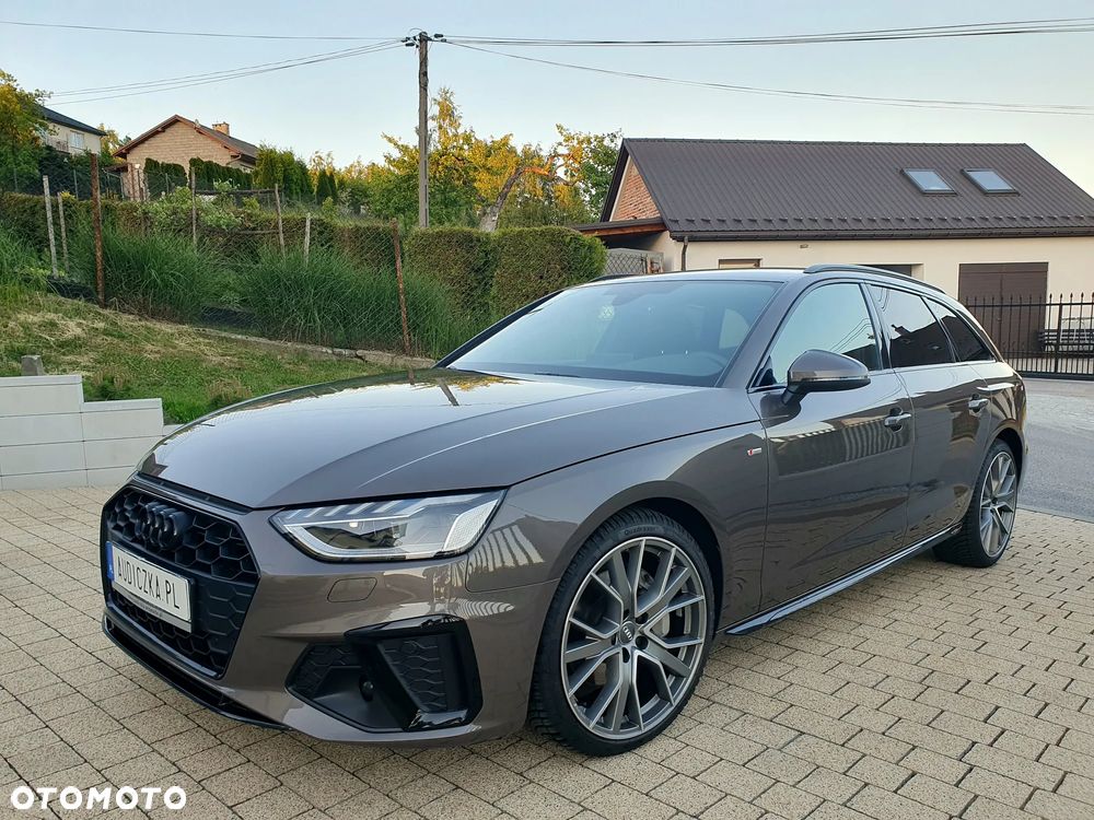 Audi A4 Avant 40 TDI quattro S tronic S line - 2