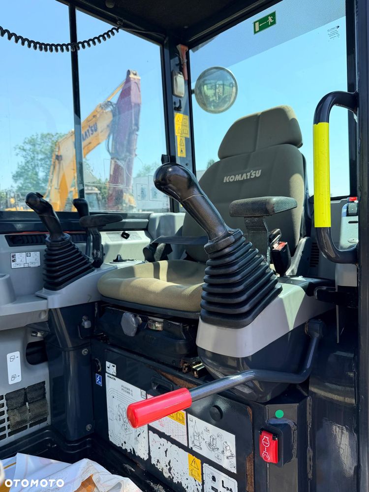 Komatsu PC55 MR5 PC55-MR - 11