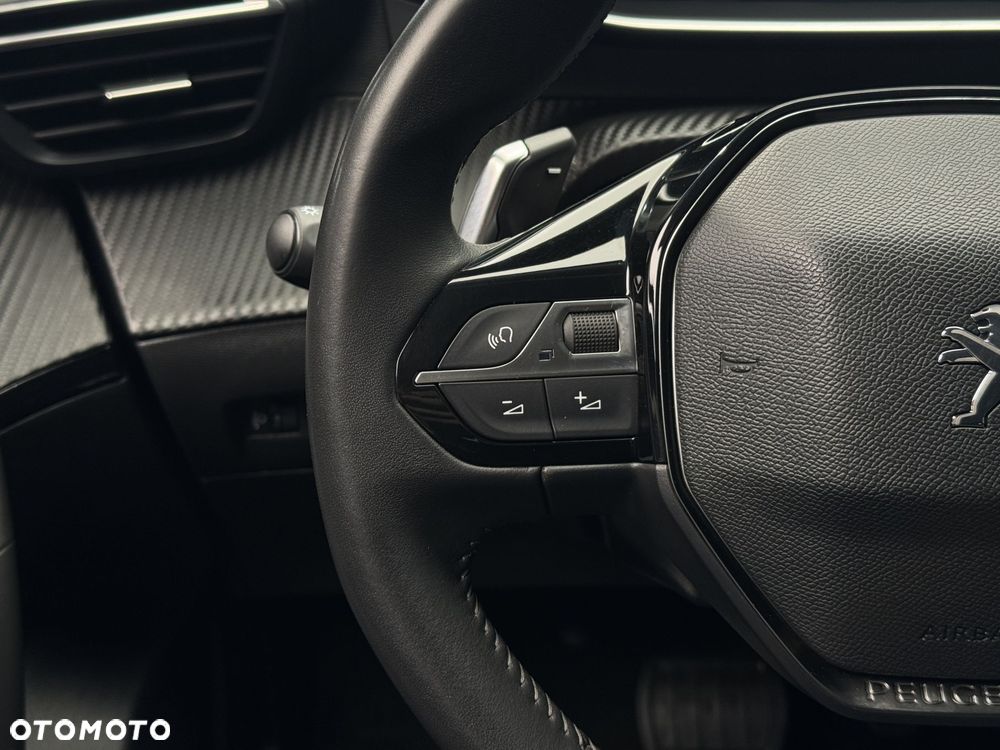 Peugeot 2008 - 24
