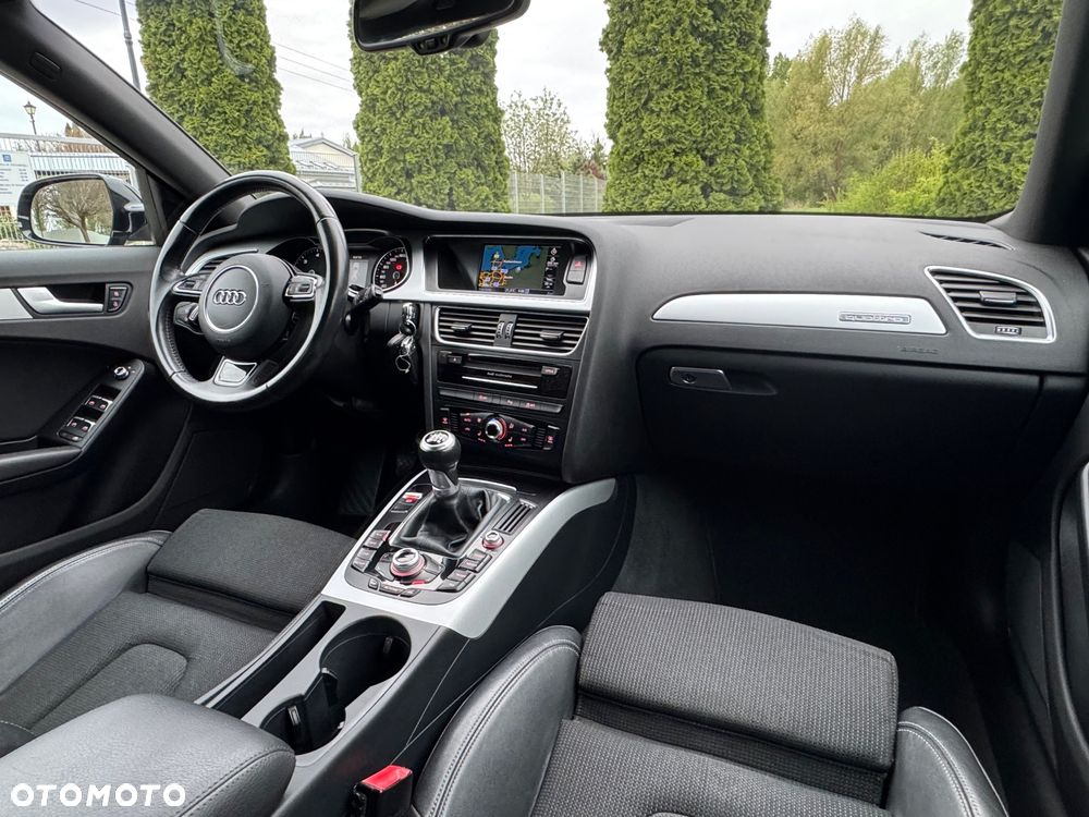 Audi A4 Avant 2.0 TDI DPF quattro S line Sportpaket - 7