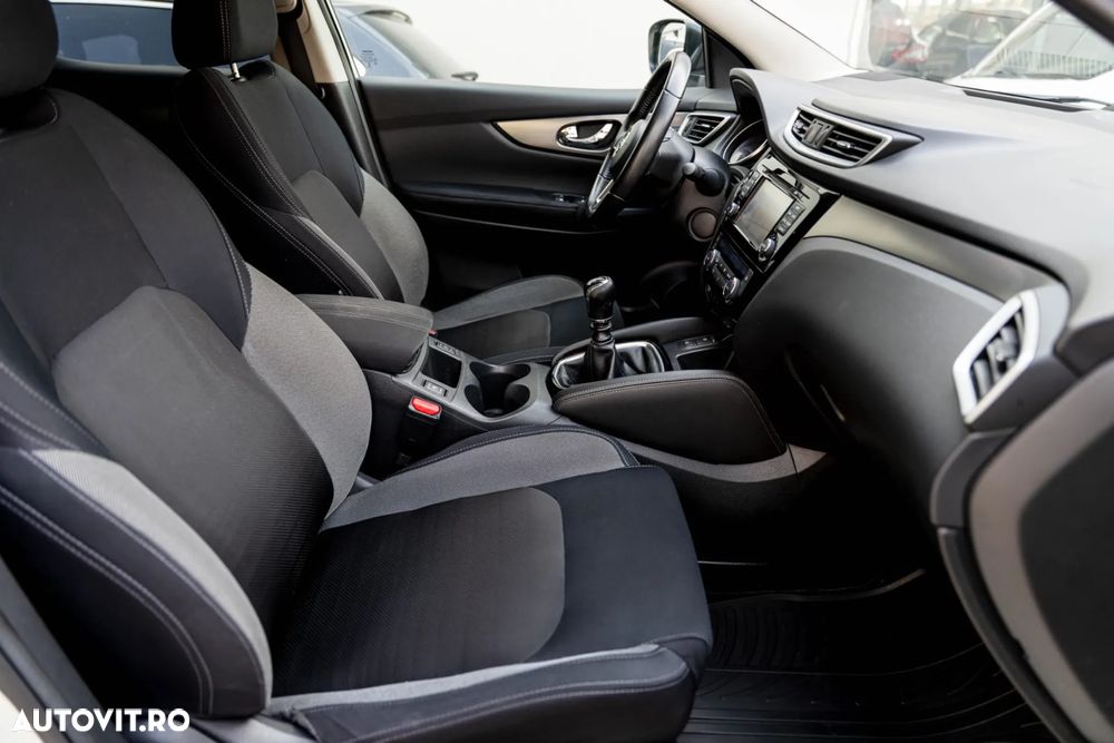 Nissan Qashqai 1.5 DCI Start/Stop Tekna - 15