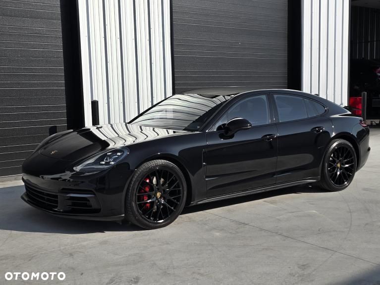 Porsche Panamera 4S - 15