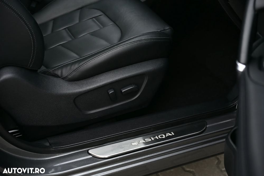 Nissan Qashqai 1.7 dCi Xtronic ALL-MODE 4x4i TEKNA - 17