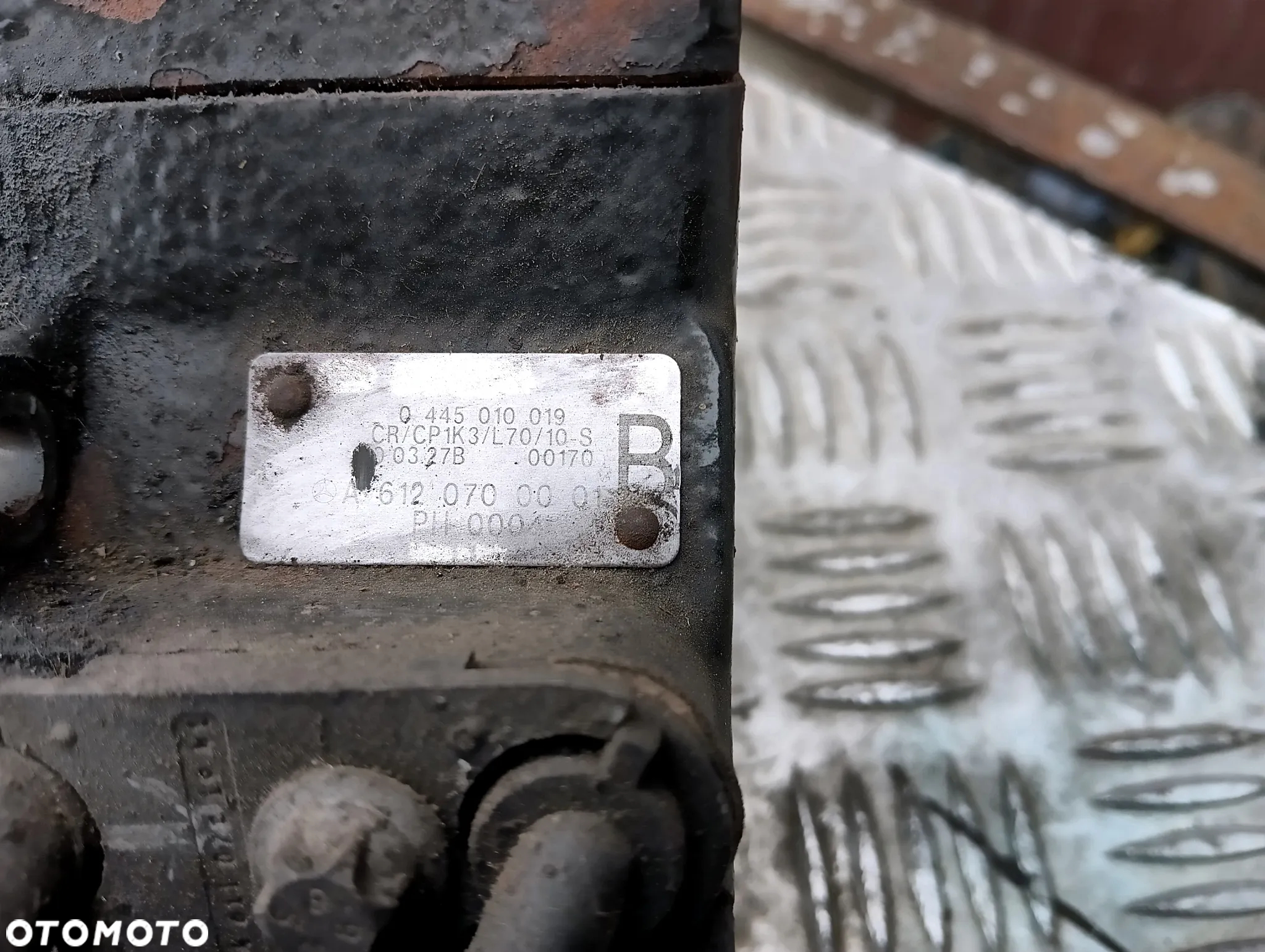 mercedes w203 w210 2.2cdi 2.2 pompa wtryskowa 0445010019 a6120700001 - 3