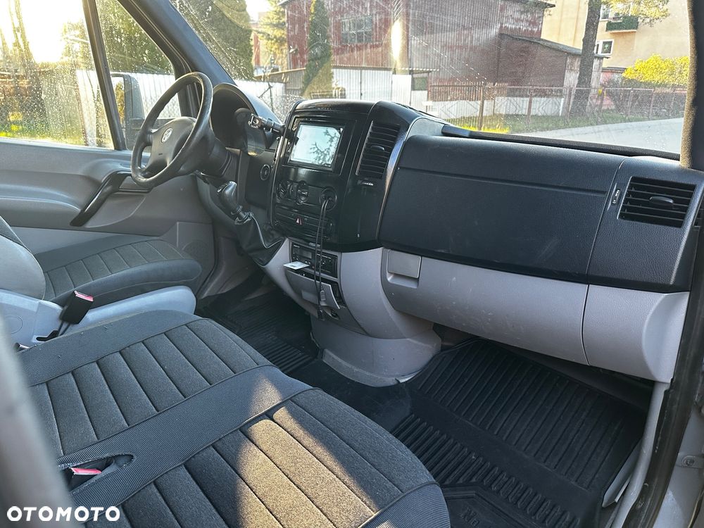 Volkswagen Crafter - 14