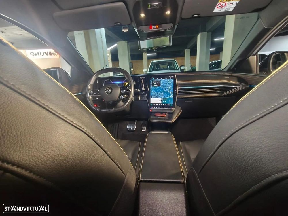 Renault Mégane E-Tech EV60 Iconic Autonomia Conforto - 28
