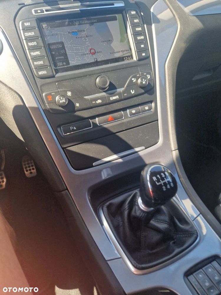 Ford Mondeo 2.0 TDCi Champions Edition - 22