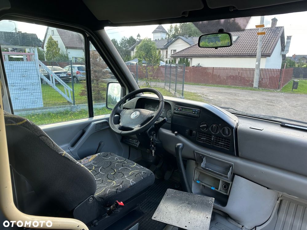Volkswagen LT - 8