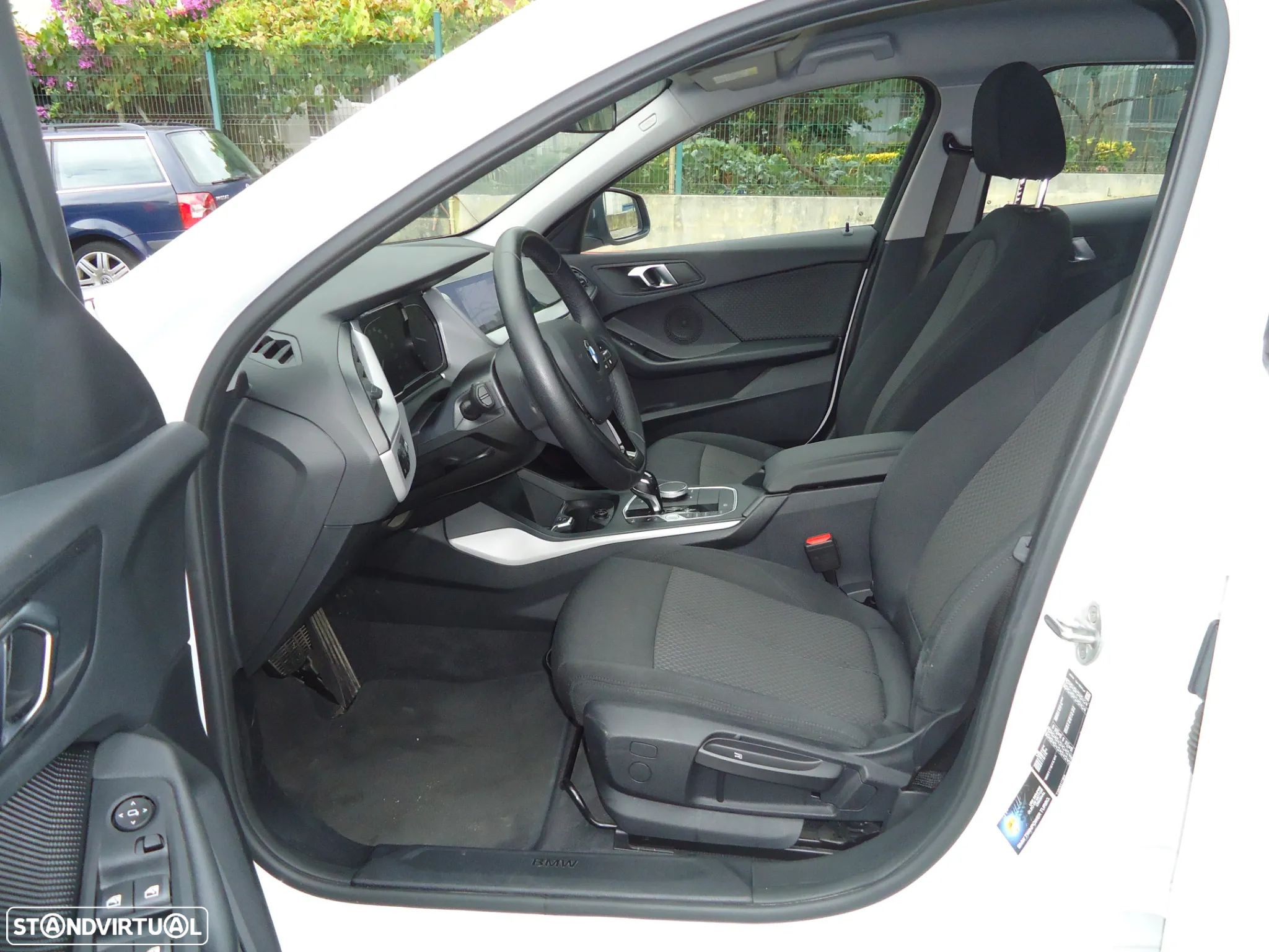 BMW 116 d Corporate Edition Auto - 6