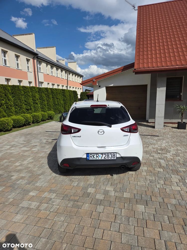 Mazda 2 - 5