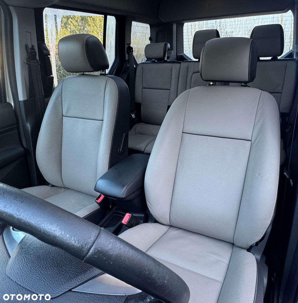 Ford Tourneo Connect - 37