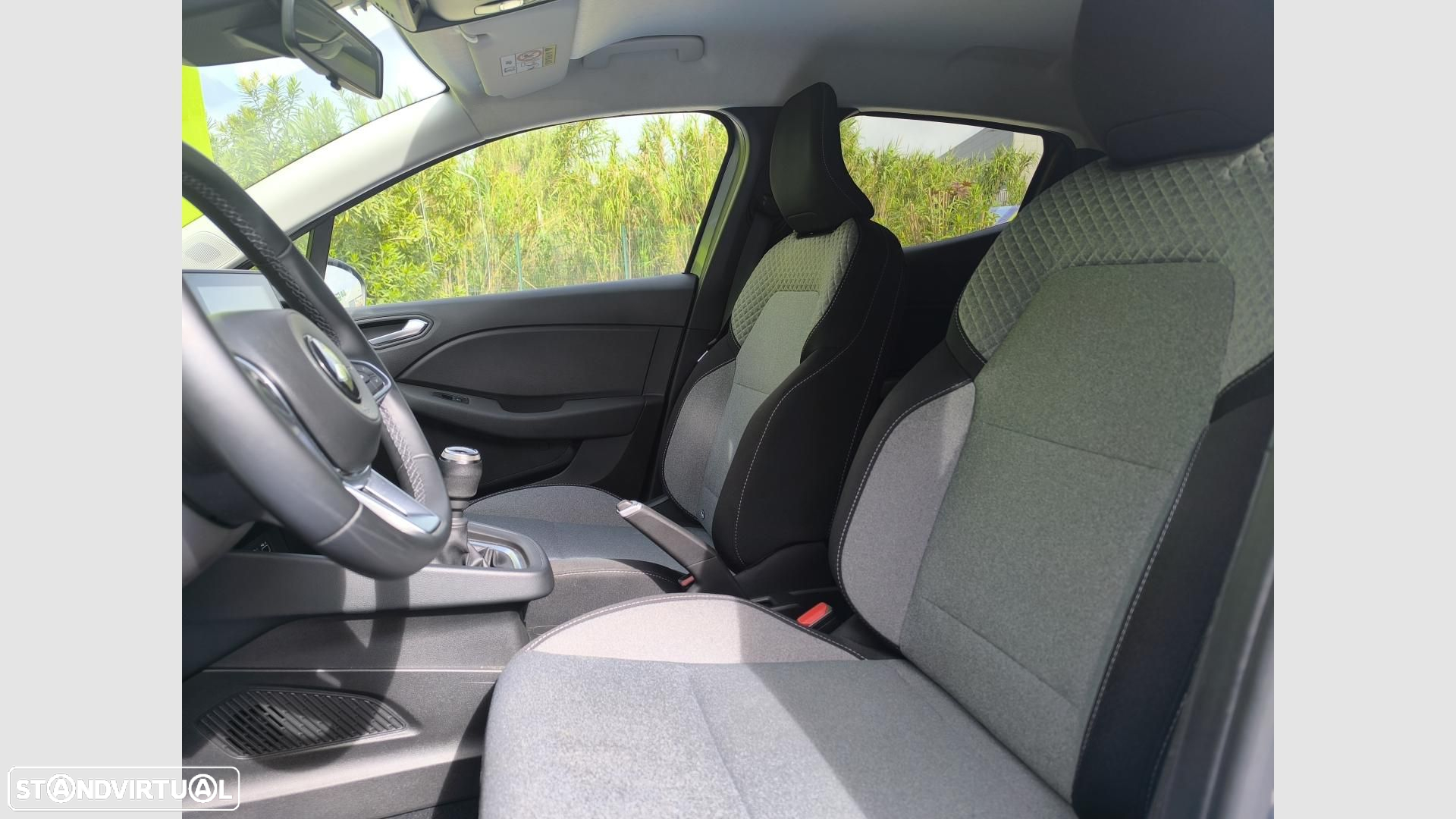Mitsubishi Colt 1.0 MPI-T Invite - 6