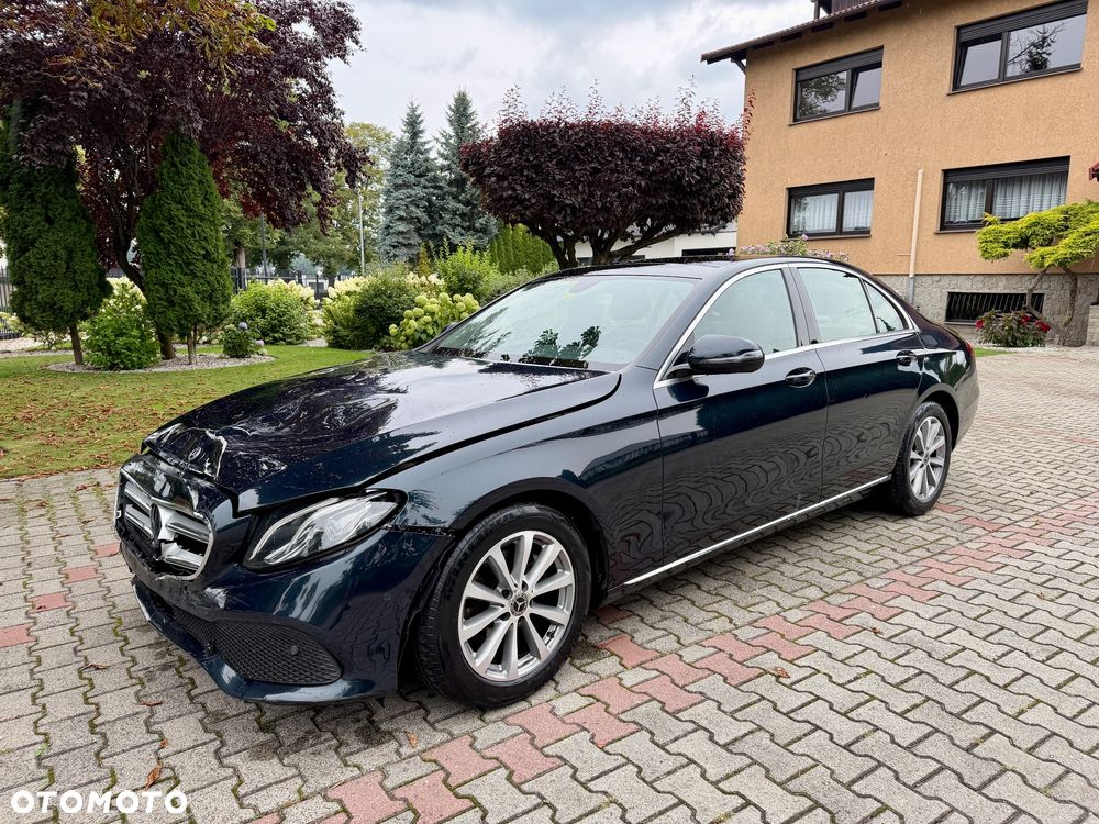 Mercedes-Benz Klasa E 200 d 9G-TRONIC Exclusive - 7