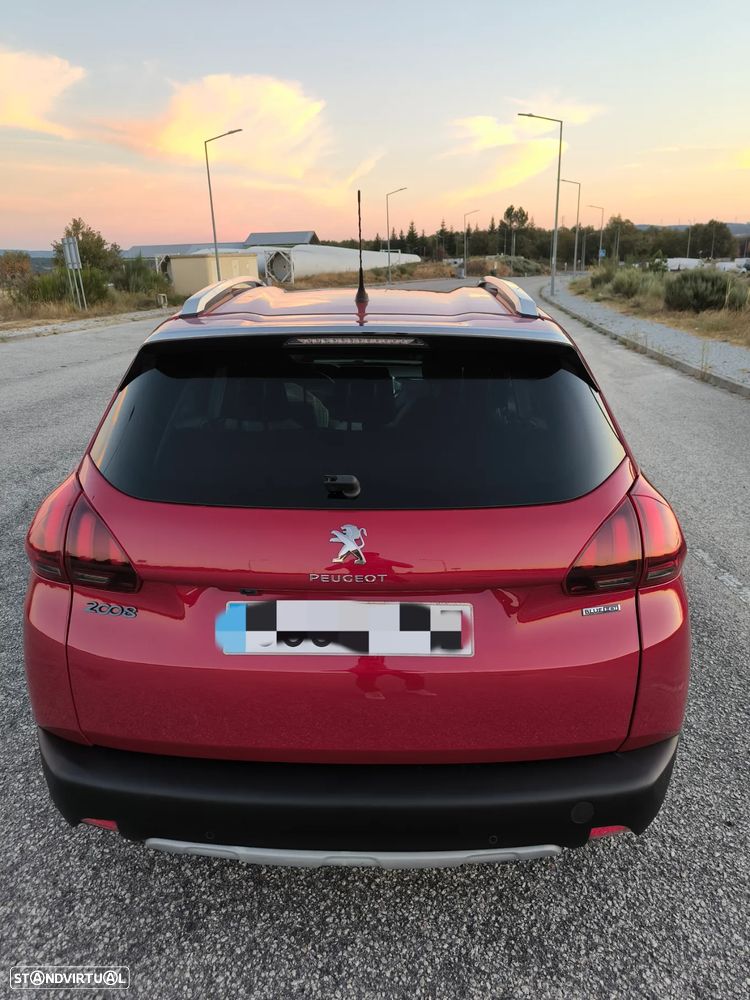 Peugeot 2008 - 5