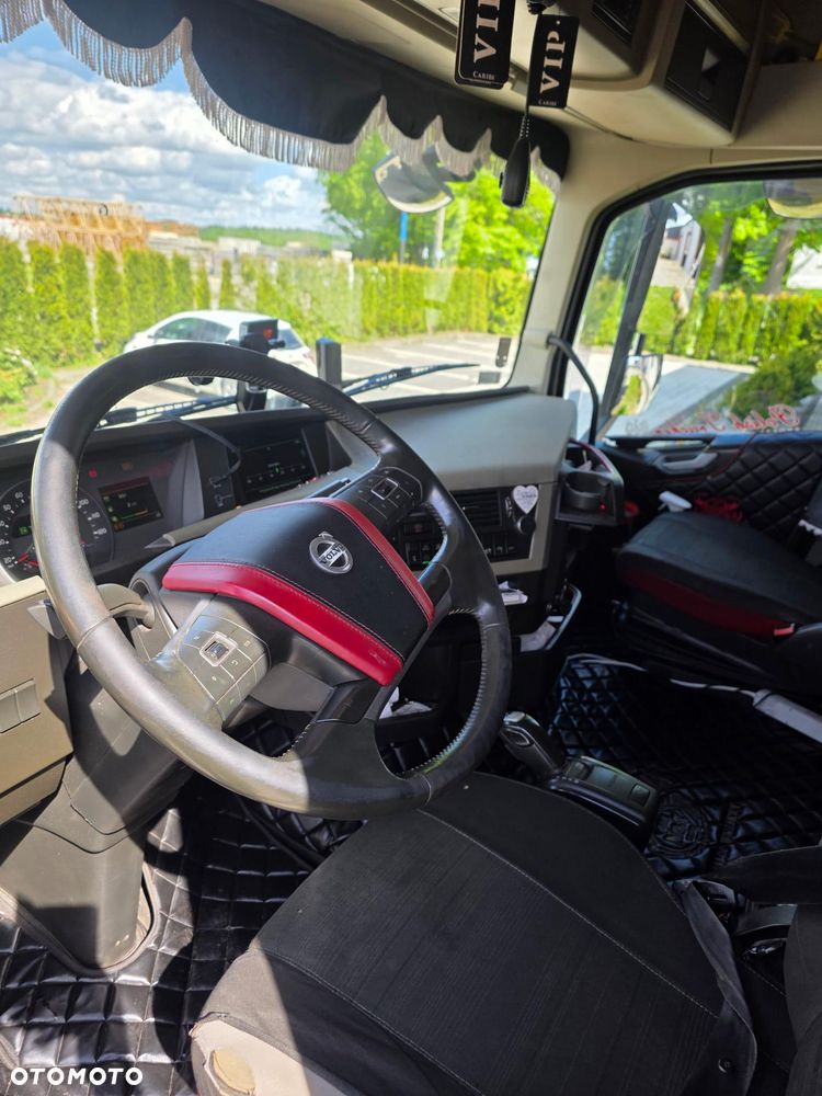 Volvo FH - 4