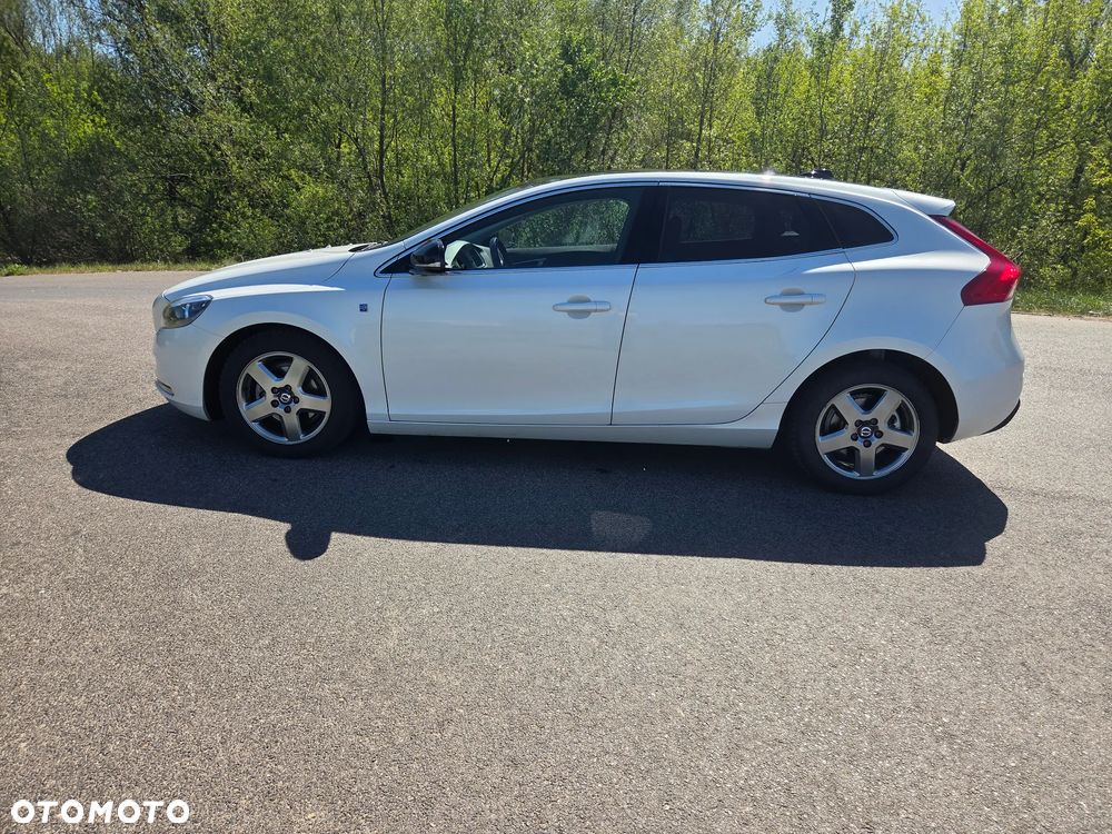 Volvo V40 D2 Ocean Race - 6