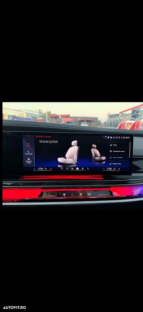 BMW Seria 7 740Le xDrive iPerformance - 17