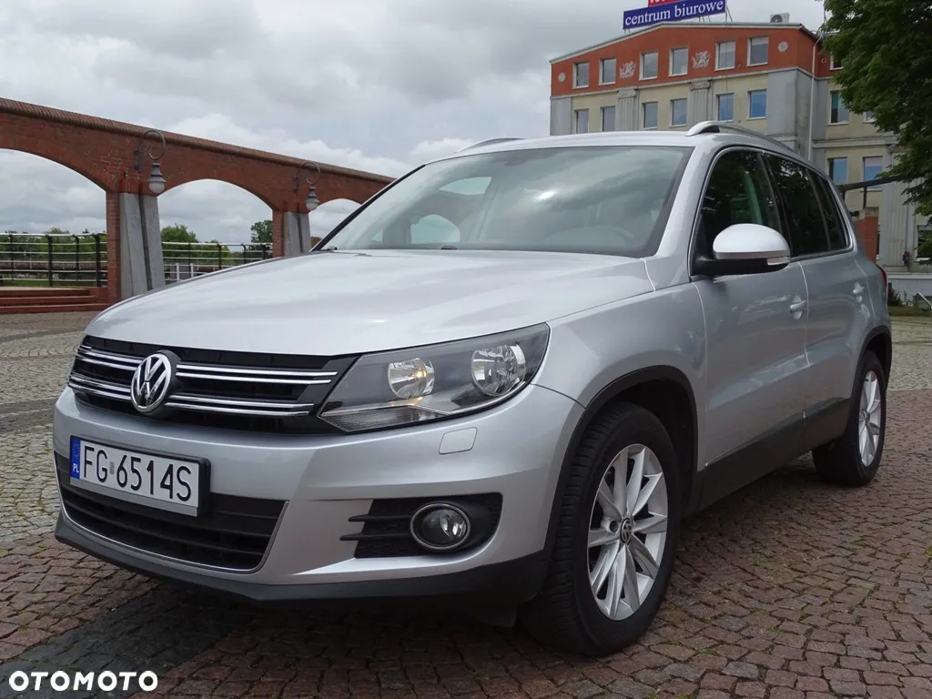 Volkswagen Tiguan 2.0 TDI SCR BlueMotion Technology Sport & Style - 27