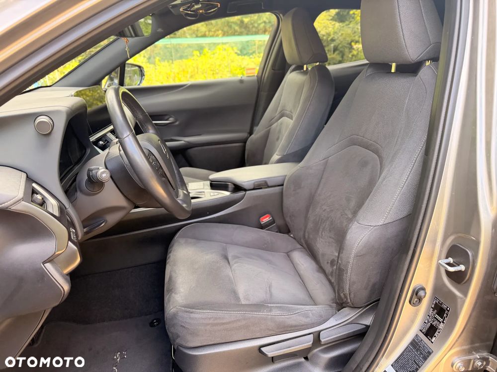 Lexus UX 250h GPF Business 2WD - 13
