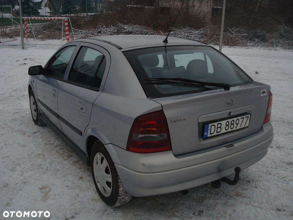 Opel Astra 1.6 Edition - 12
