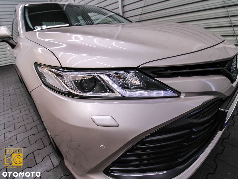 Toyota Camry 2.5 Hybrid Prestige CVT - 32