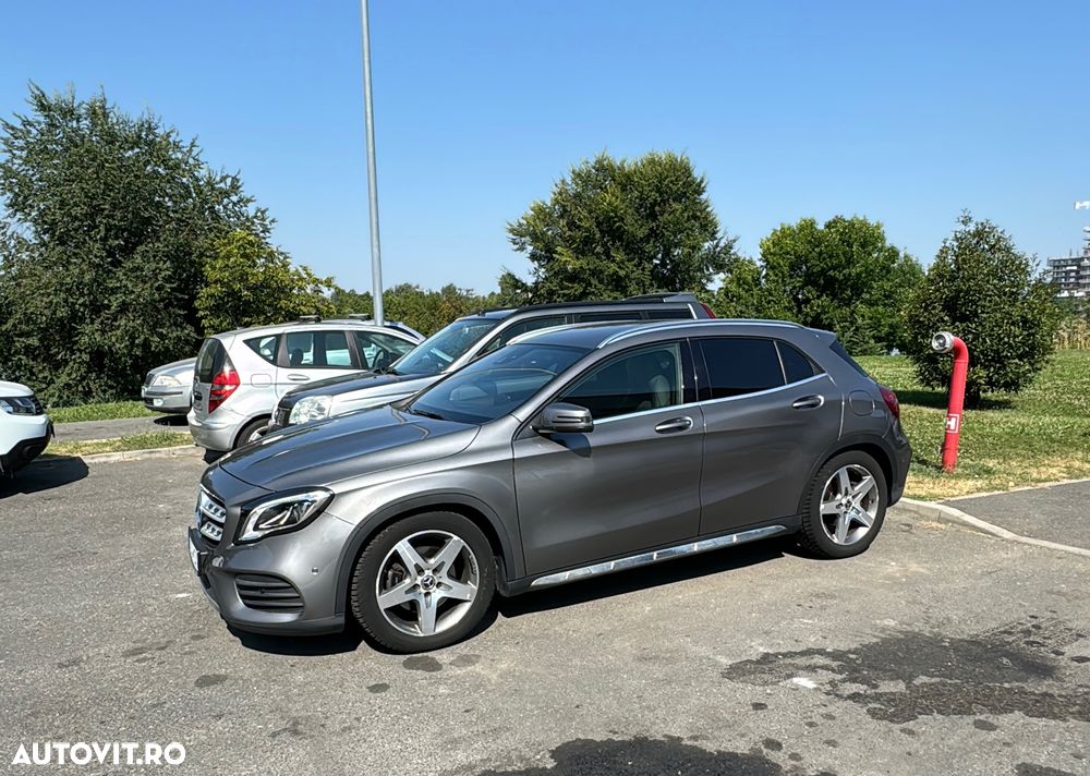 Mercedes-Benz GLA - 5