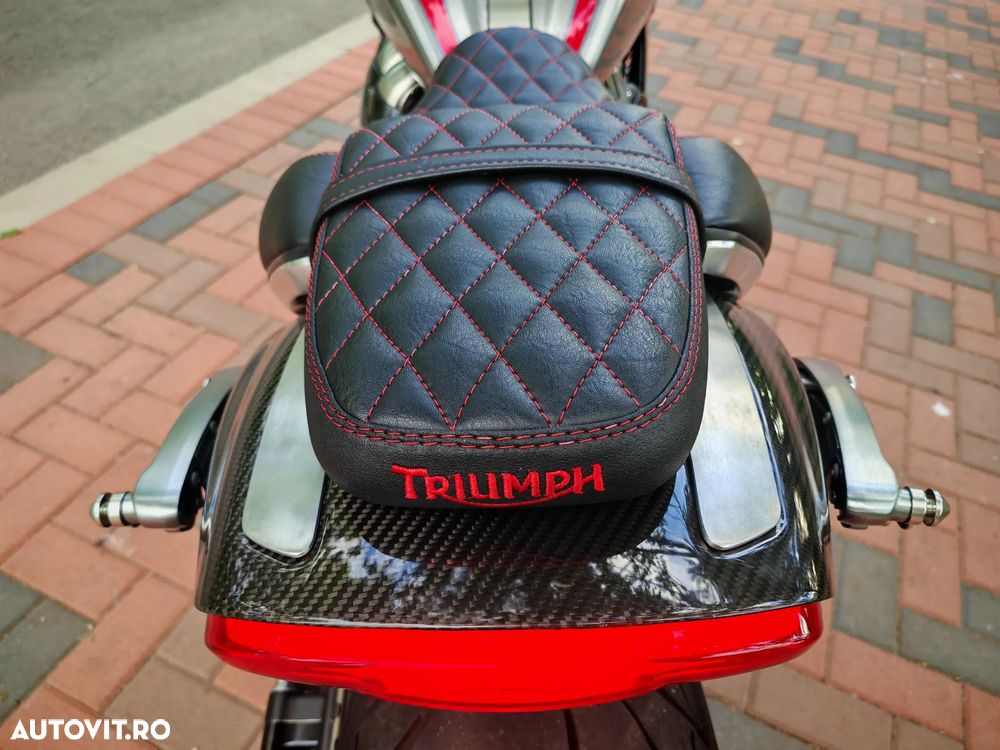 Triumph Rocket 3 R Black - 16