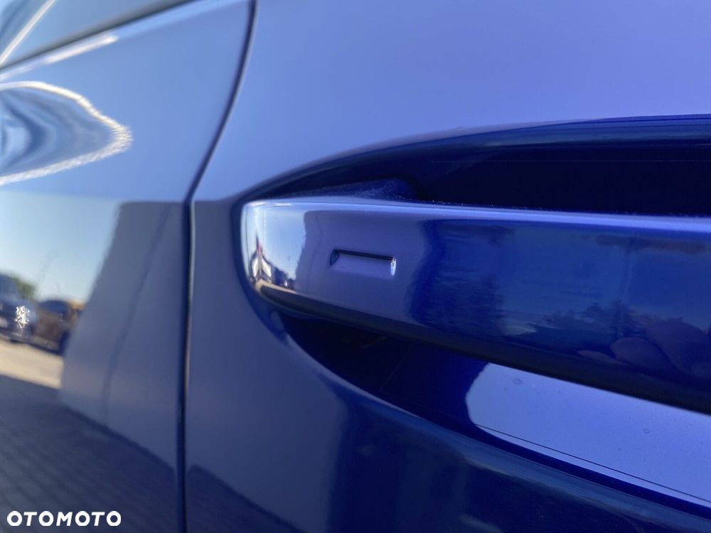 Volkswagen Golf 2.0 TSI 4Motion R DSG - 39