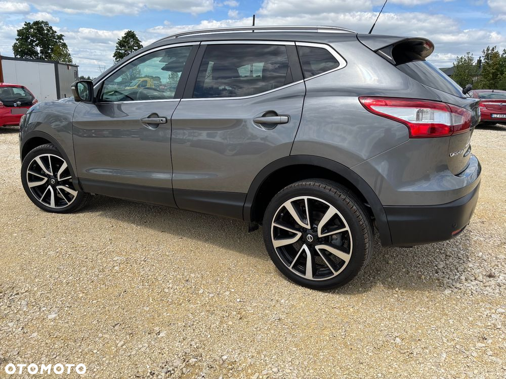 Nissan Qashqai 1.5 dCi TEKNA - 7