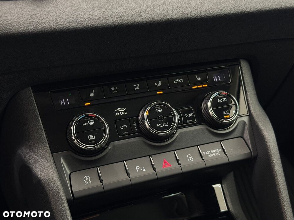 Skoda Karoq 1.5 TSI ACT Ambition DSG - 24