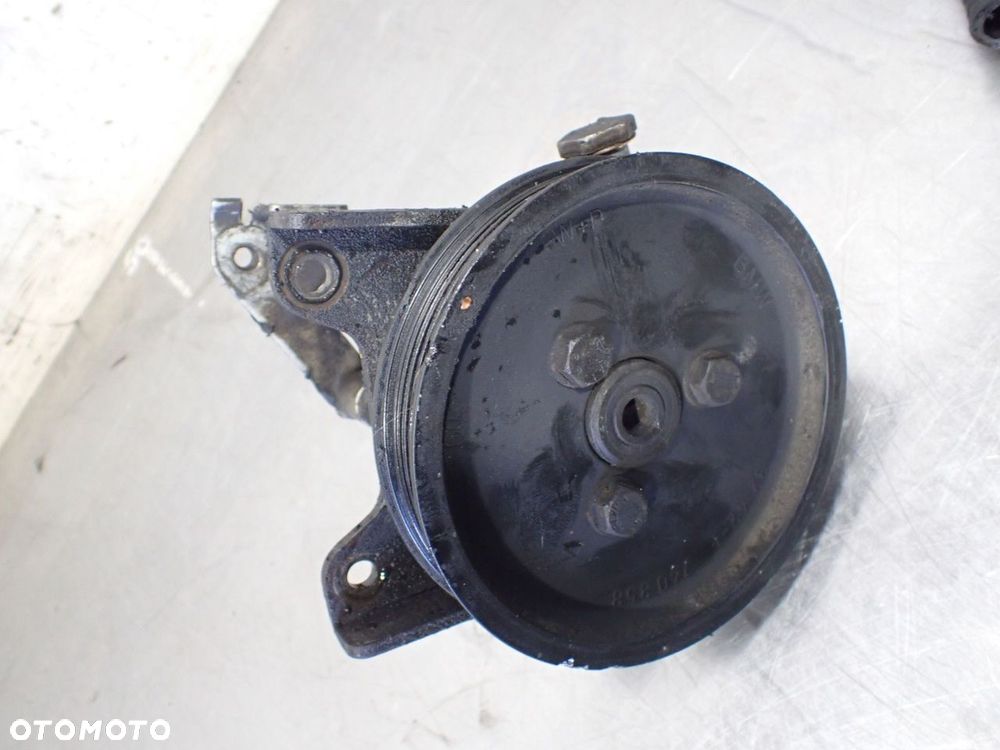 POMPA WSPOMAGANIA BMW E36 COUPE 2.0 M52B20 - 1